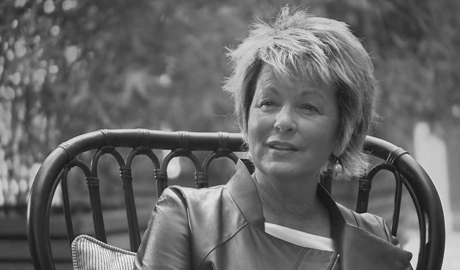 Trauer! Deutsche Baronin in Belgien erschossen - Millionenschwere Adlige liegt tot in Auto!