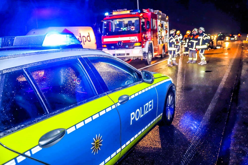 Ehepaar erschossen und verbrannt - Polizei verdächtigt 15-jährigen Sohn der Opfer als Täter!